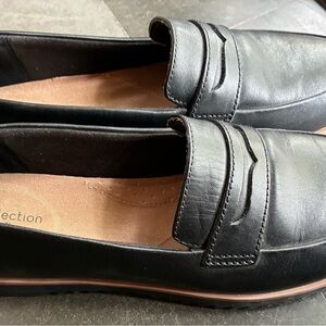 Clarks Black Leather Women's Loafers